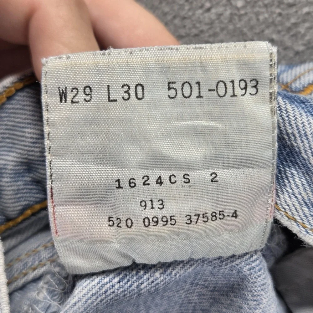 Vintage Levis 501 Jeans Mens Blue Light Wash Button Fly Made In USA Fits 27x30